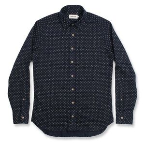 Taylor Stitch - The California
in Indigo Pyramid 42L